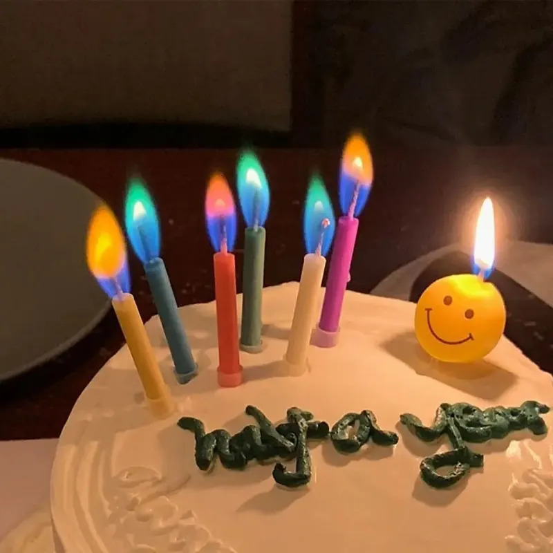 Candle Surprise - 다양한 색상의 다채로운 불꽃 양초, 5/12